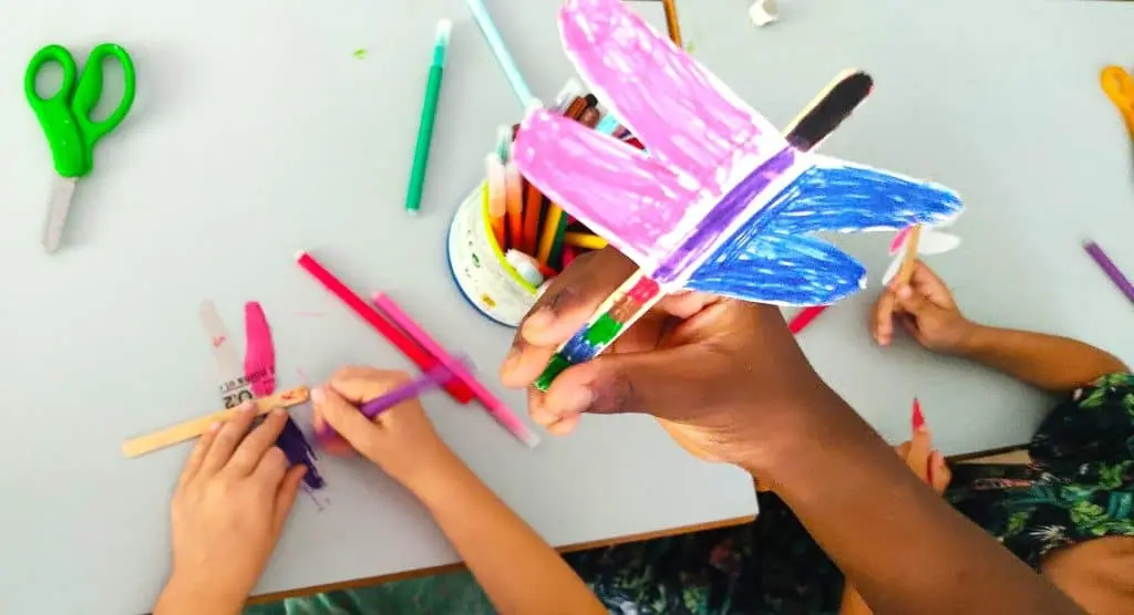 Making dragonflies out of packaging